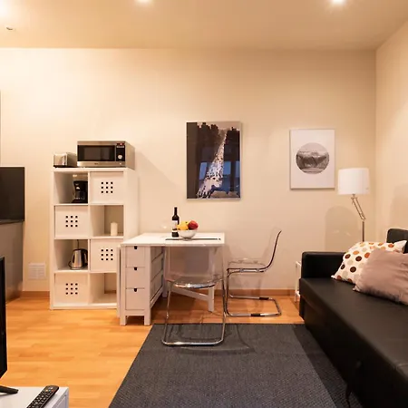 2762 - Ab Park Guell B-ii *